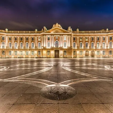 Апартаменты Grand Studio*victor Hugo*centre